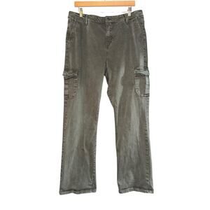 Well Worn Cargo Pants Womens 16 Utility Olive Green Straight Leg Comfort Stretch